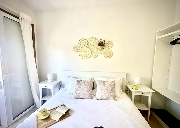 Apartment Dreams By Deihu Experiences *